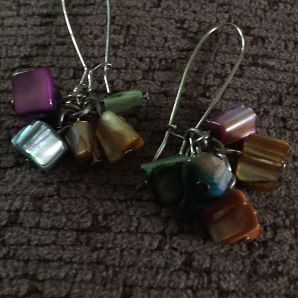 Earrings - Picture 3 of 4